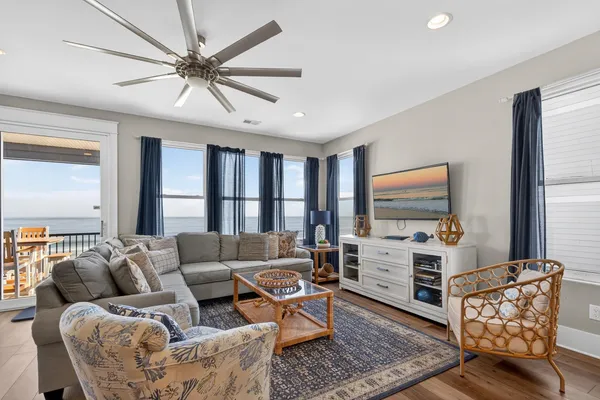 $1,925,000 | 723 South Waccamaw Drive, Murrells Inlet, SC 29576