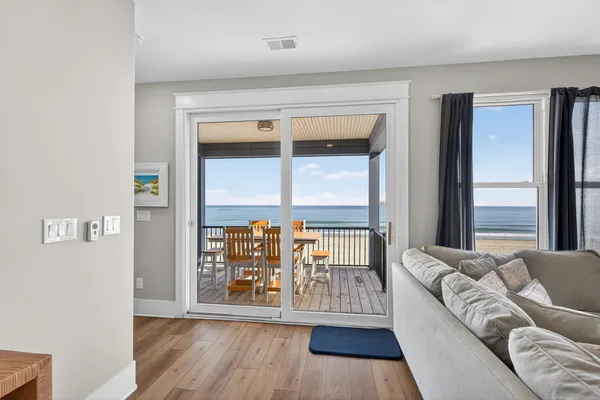 $1,925,000 | 723 South Waccamaw Drive, Murrells Inlet, SC 29576