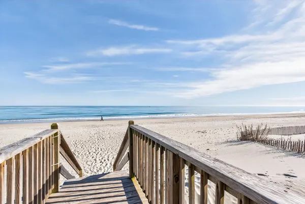 $1,925,000 | 723 South Waccamaw Drive, Murrells Inlet, SC 29576