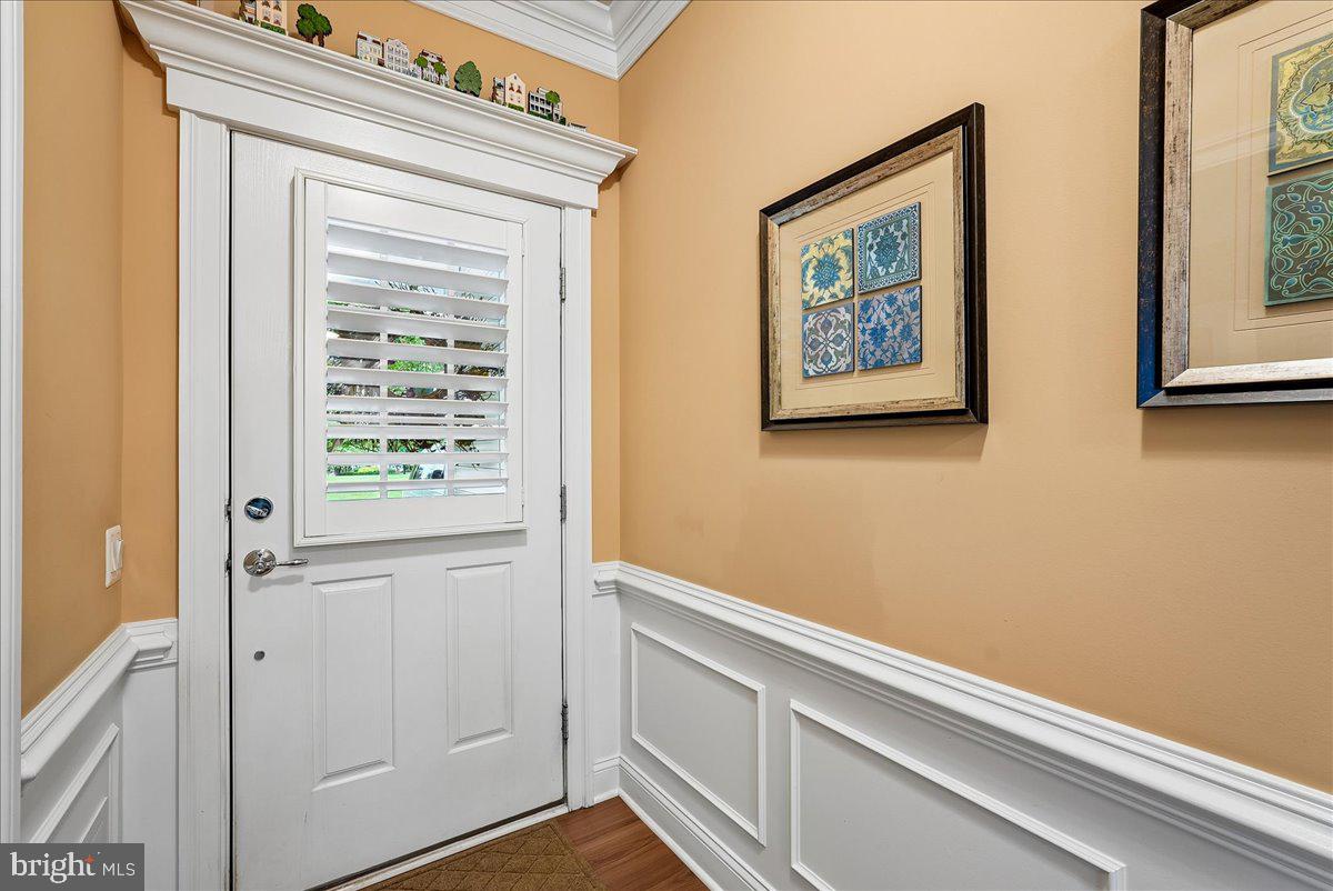 44252 Panther Ridge Drive Ashburn, VA 20147 - Photo 3 of 46