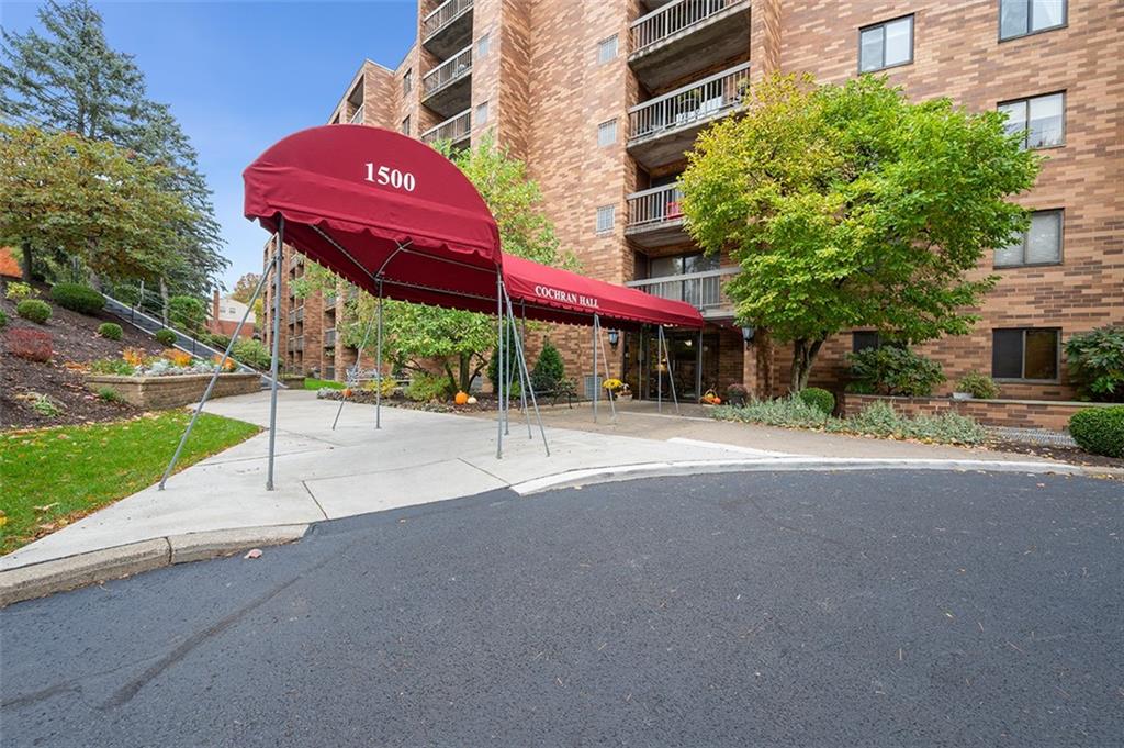 1500 Cochran Road, Unit 809 Pittsburgh, PA 15243 - Photo 1 of 33 Gallery Image 1