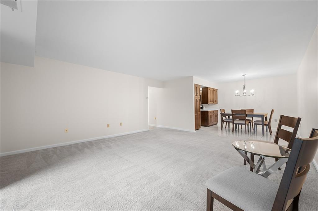 1500 Cochran Road, Unit 809 Pittsburgh, PA 15243 - Photo 8 of 33 Gallery Image 8