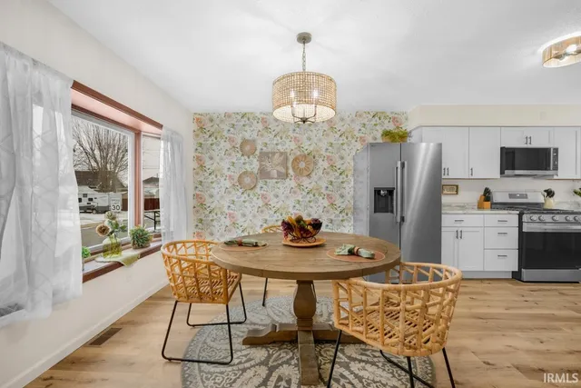 $174,900 | 1800 South Main Street, Kokomo, IN 46902