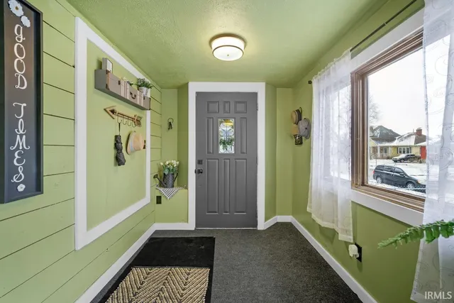 $174,900 | 1800 South Main Street, Kokomo, IN 46902