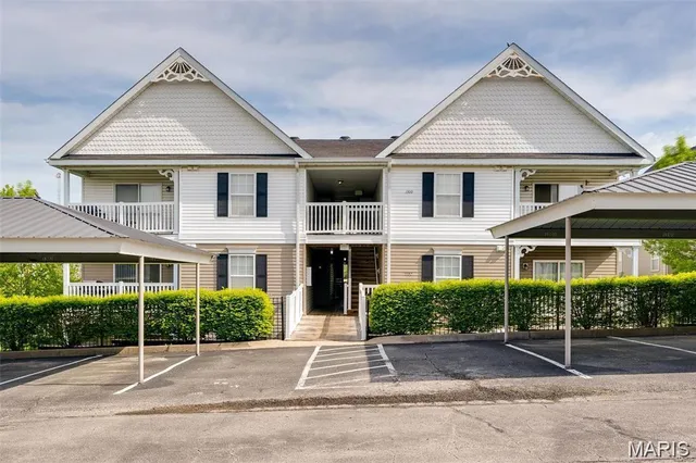 $1,575 | 1201 Spring Creek Lane, O'Fallon, MO 63368