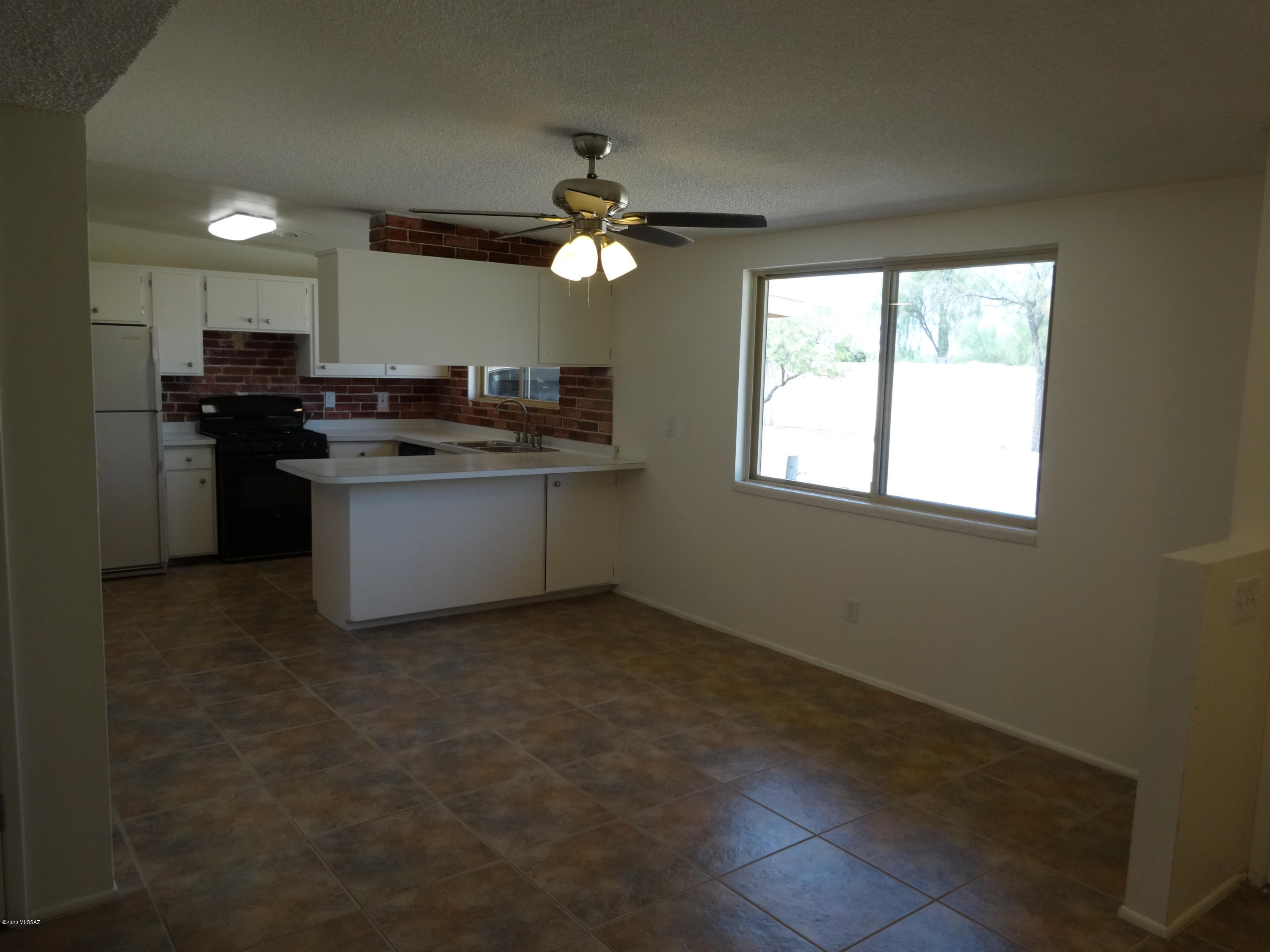 833 West River Road Tucson, AZ 85704 - Photo 7 of 44 Gallery Image 7