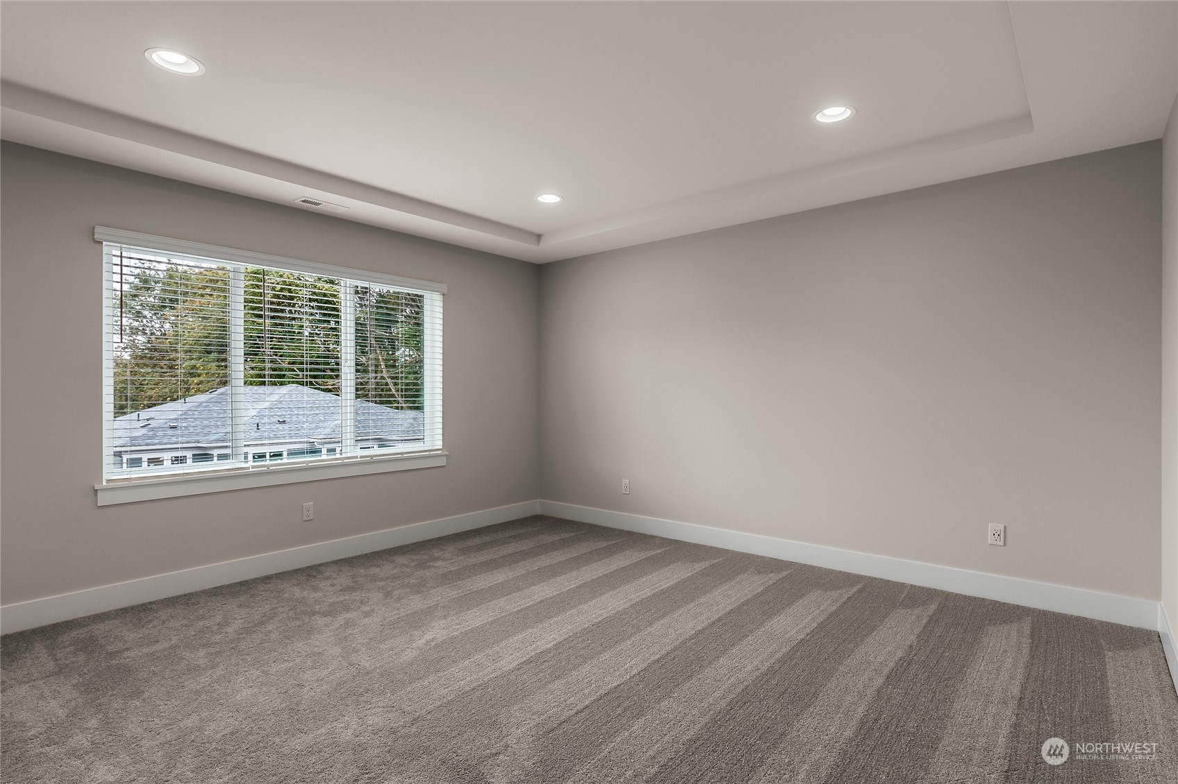 19 178th Place Southwest Bothell, WA 98012 - Photo 4 of 31 an empty room with windows