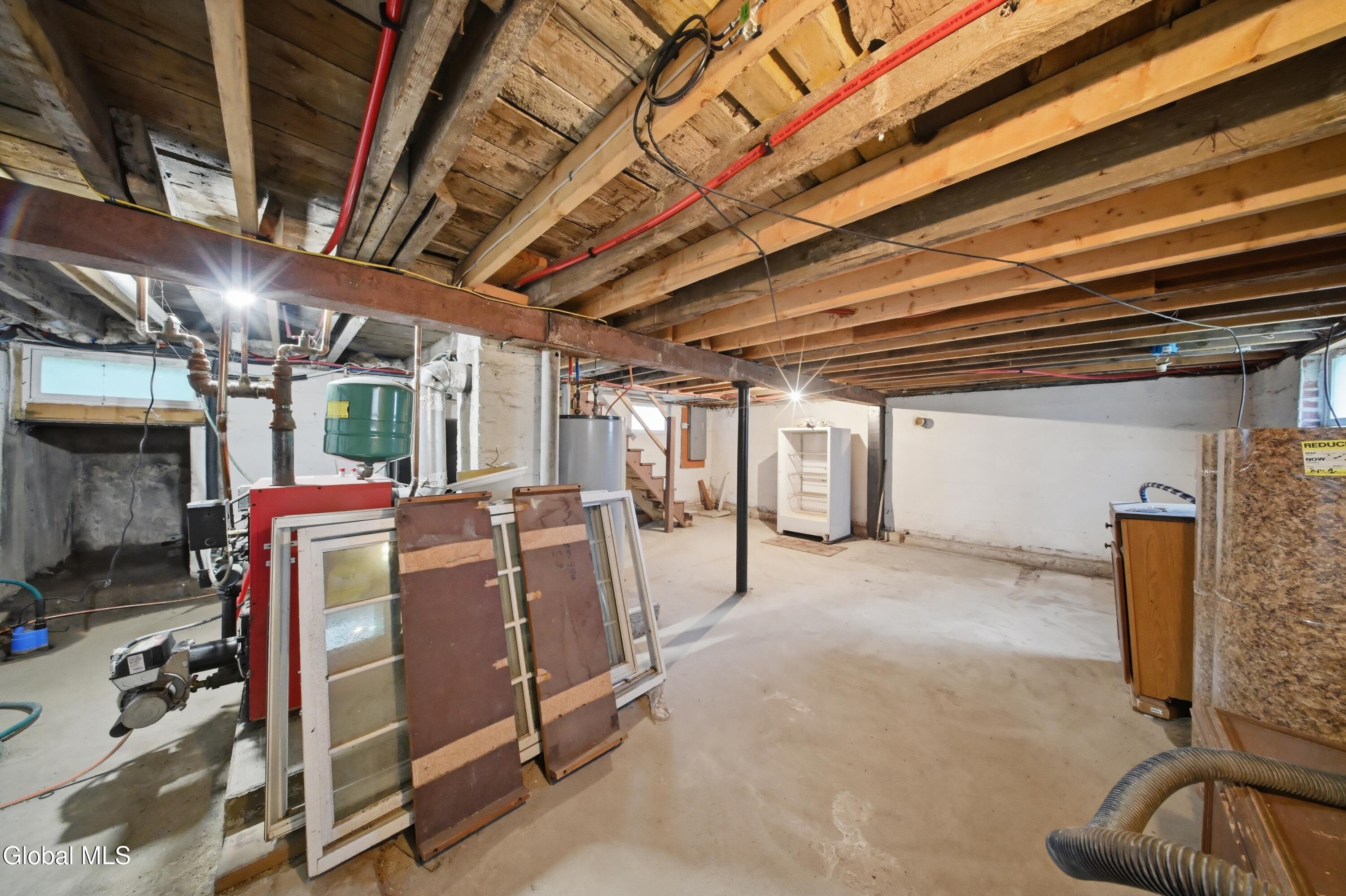 189 River Road Bethlehem, NY 12077 - Photo 27 of 37 DSC_5972