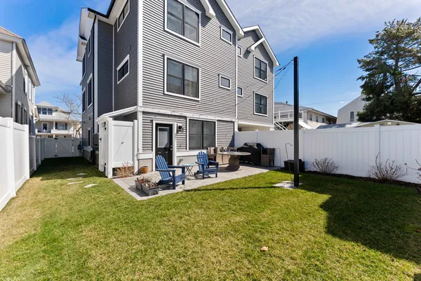 $1,475,000 | 112 West Wisteria Road, Unit 112, Wildwood Crest, NJ 08260
