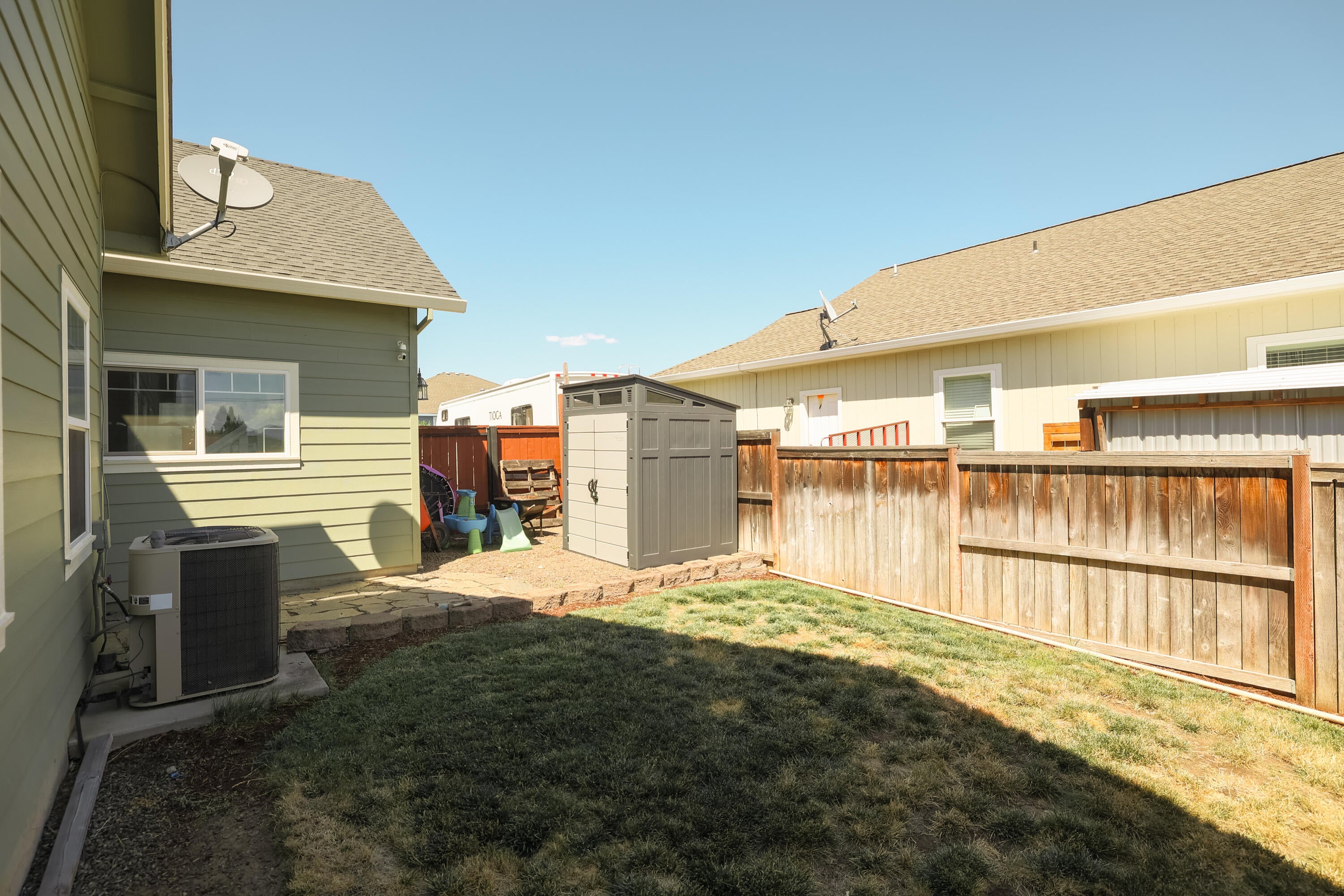601 Barton Road Eagle Point, OR 97524 - Photo 9 of 34 569A0416