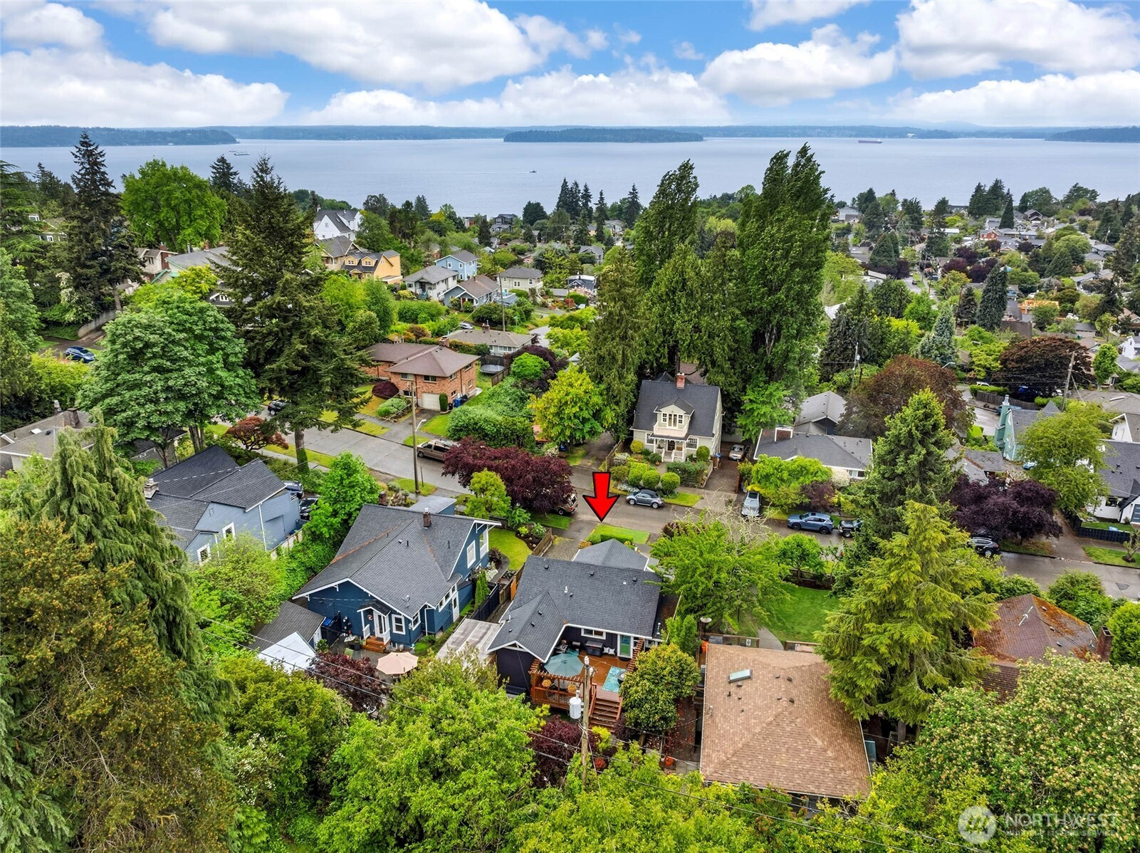 5250 45th Avenue Southwest Seattle, WA 98136 - Photo 35 of 38 Gallery Image 35