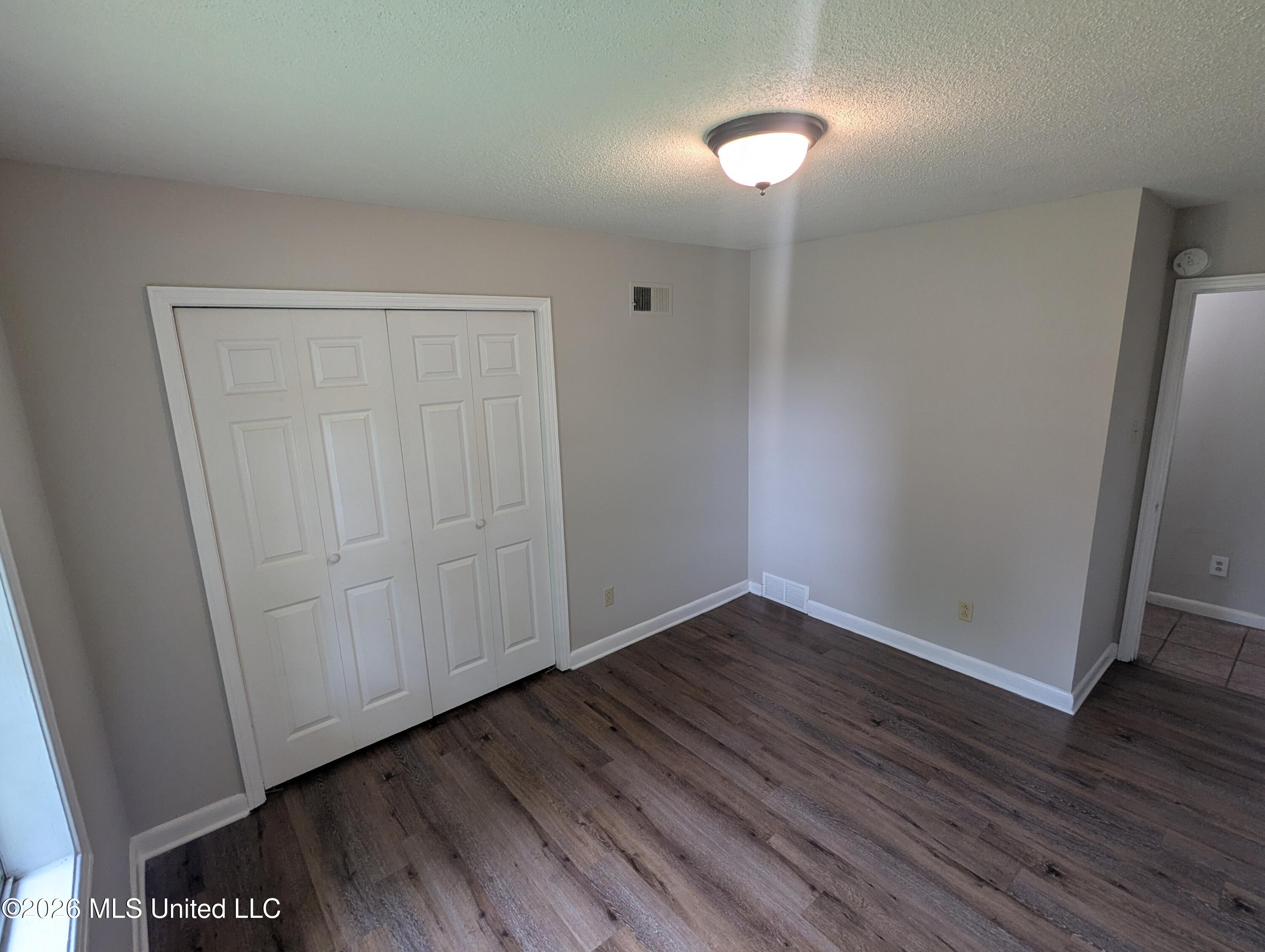7594 Rockingham Drive Southaven, MS 38671 - Photo 11 of 16 PXL_20260429_183236929