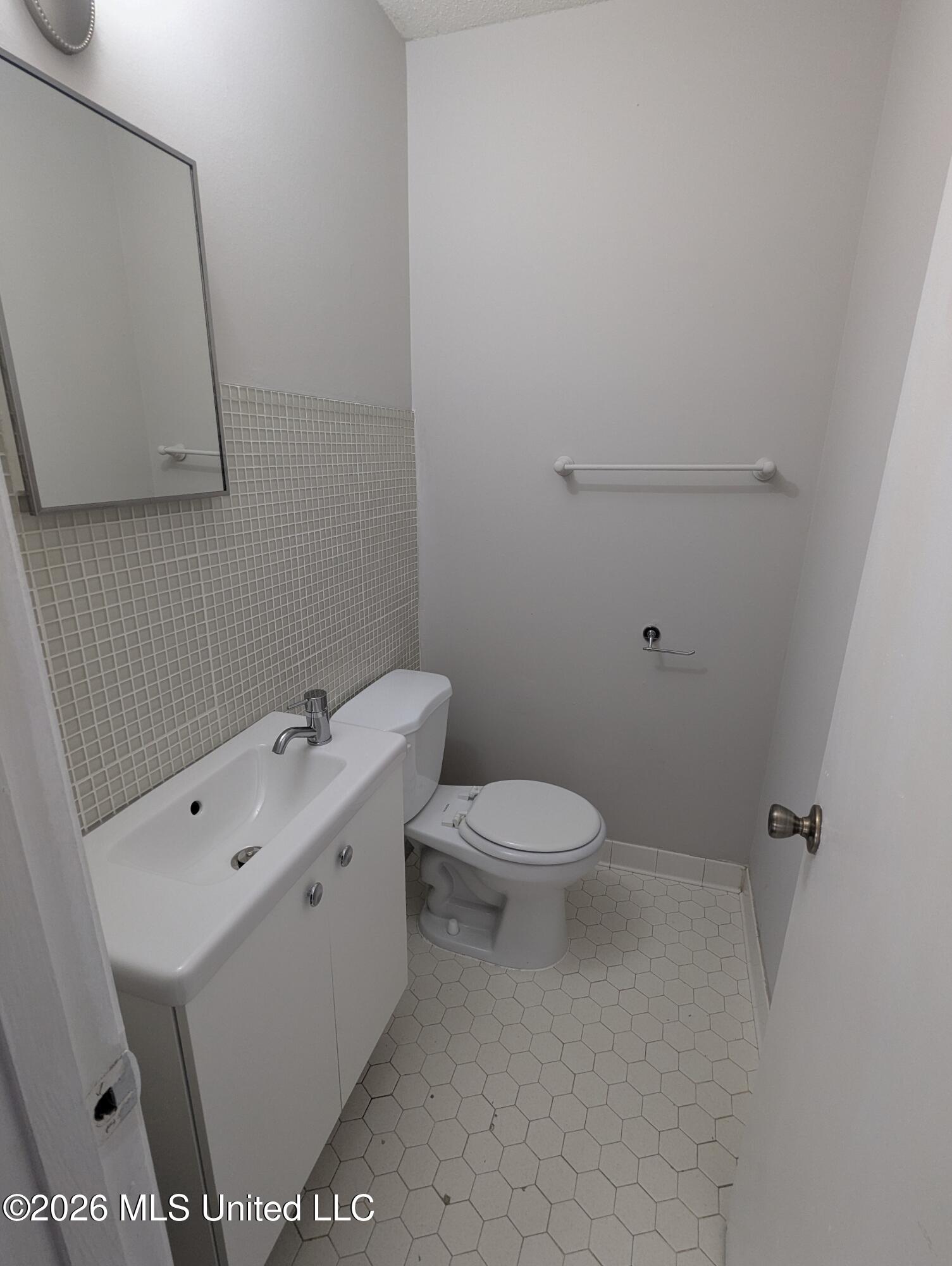 7594 Rockingham Drive Southaven, MS 38671 - Photo 14 of 16 PXL_20260429_183334294
