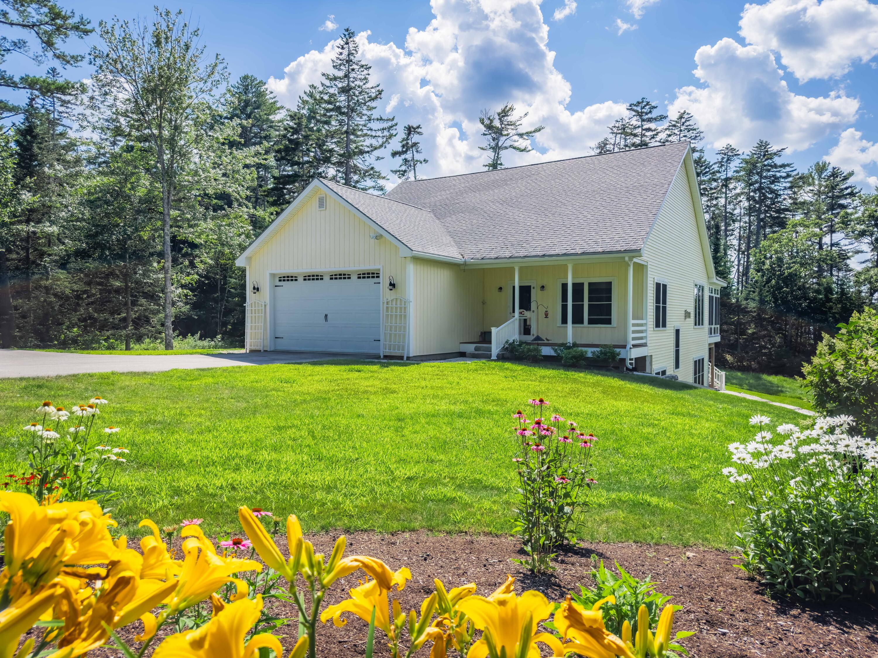 181 Ice Pond Road Waldoboro, ME 04572 - Photo 43 of 48 Flower beds
