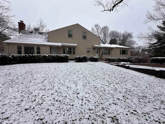 $2,000 | 4315 Stringtown Road, Evansville, IN 47711