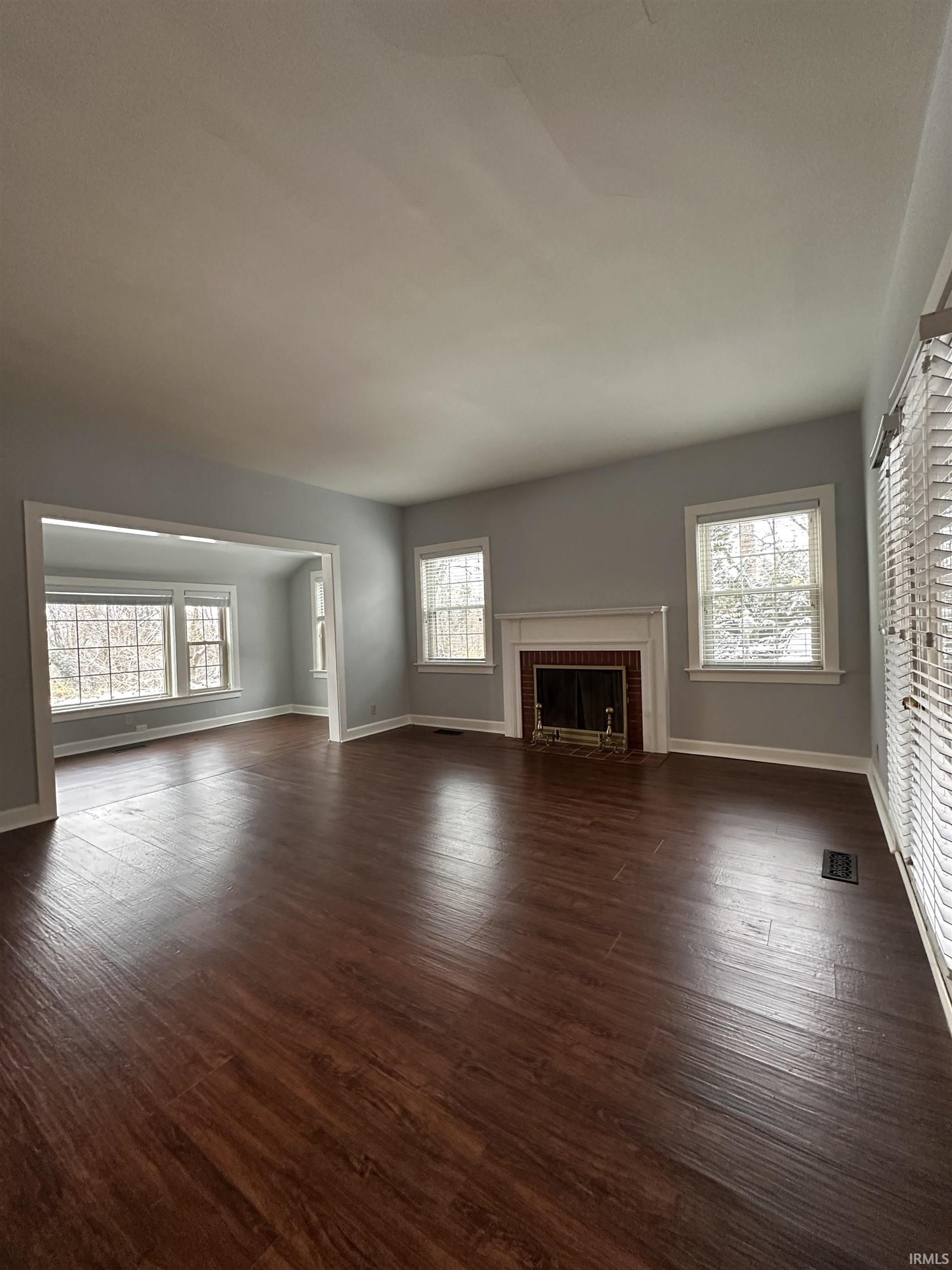 4315 Stringtown Road Evansville, IN 47711 - Photo 4 of 30