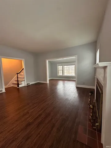 $2,000 | 4315 Stringtown Road, Evansville, IN 47711