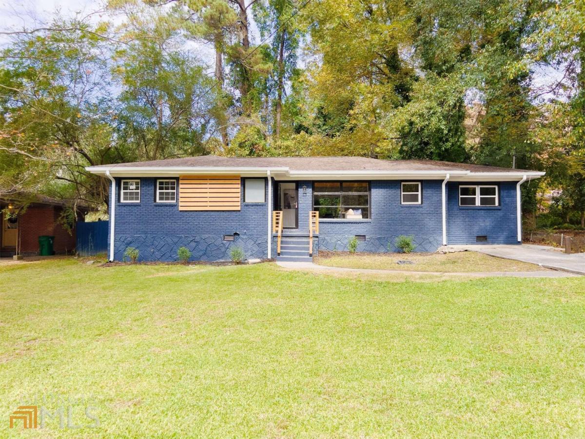 3344 Pinehill Drive Decatur, GA 30032 - Photo 1 of 1 a view of a house with pool table and chairs