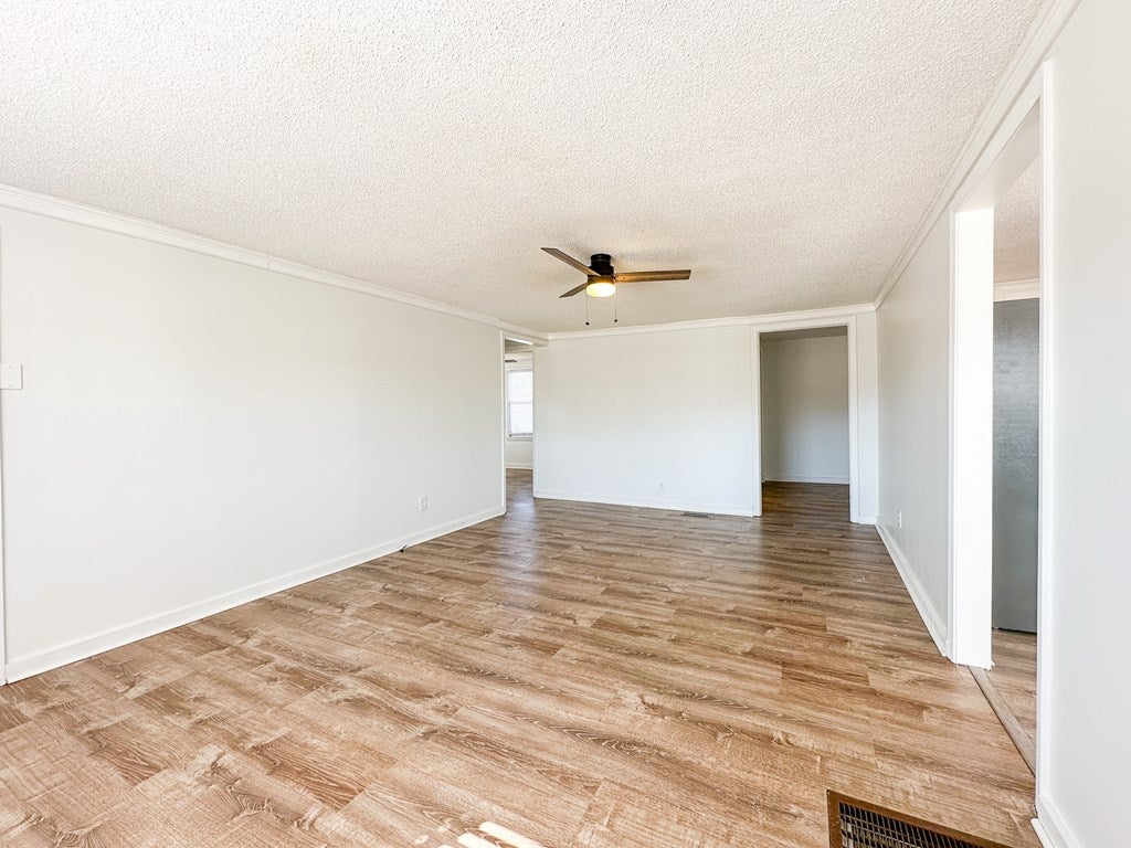3691 Old State Road Valdosta, GA 31605 - Photo 4 of 56 Gallery Image 4