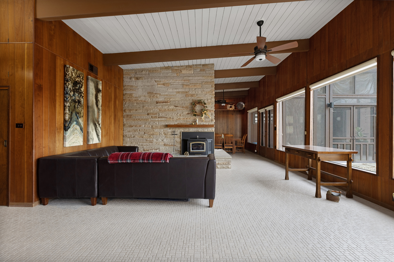 99 Gromer Road Elgin, IL 60120 - Photo 4 of 47 a living room with furniture and a fireplace