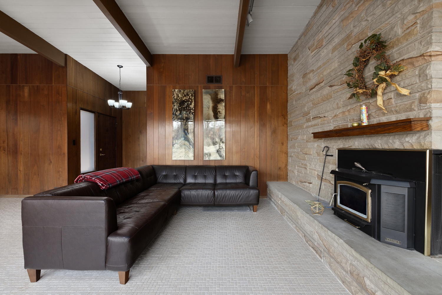 99 Gromer Road Elgin, IL 60120 - Photo 5 of 47 a living room with furniture and a fireplace