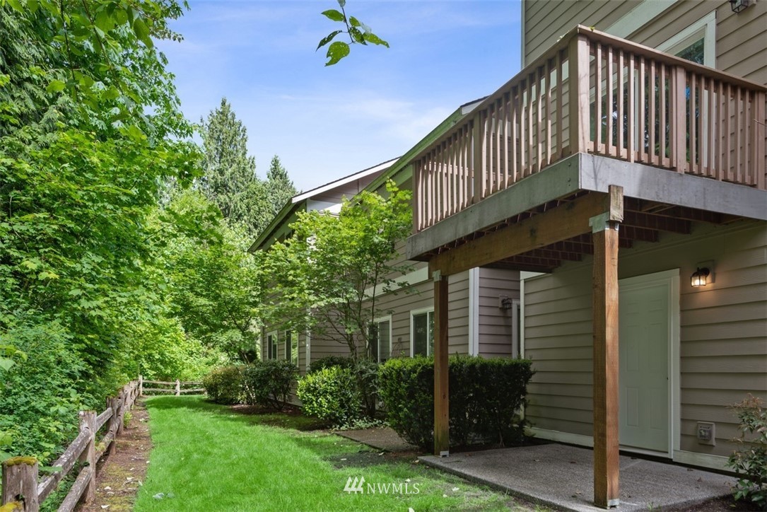 21330 11th Drive Southeast Bothell, WA 98021 - Photo 15 of 19
