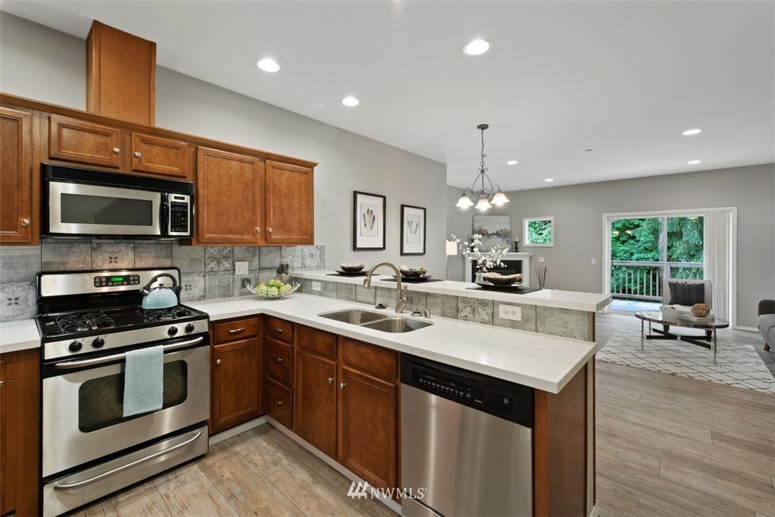 21330 11th Drive Southeast Bothell, WA 98021 - Photo 6 of 19