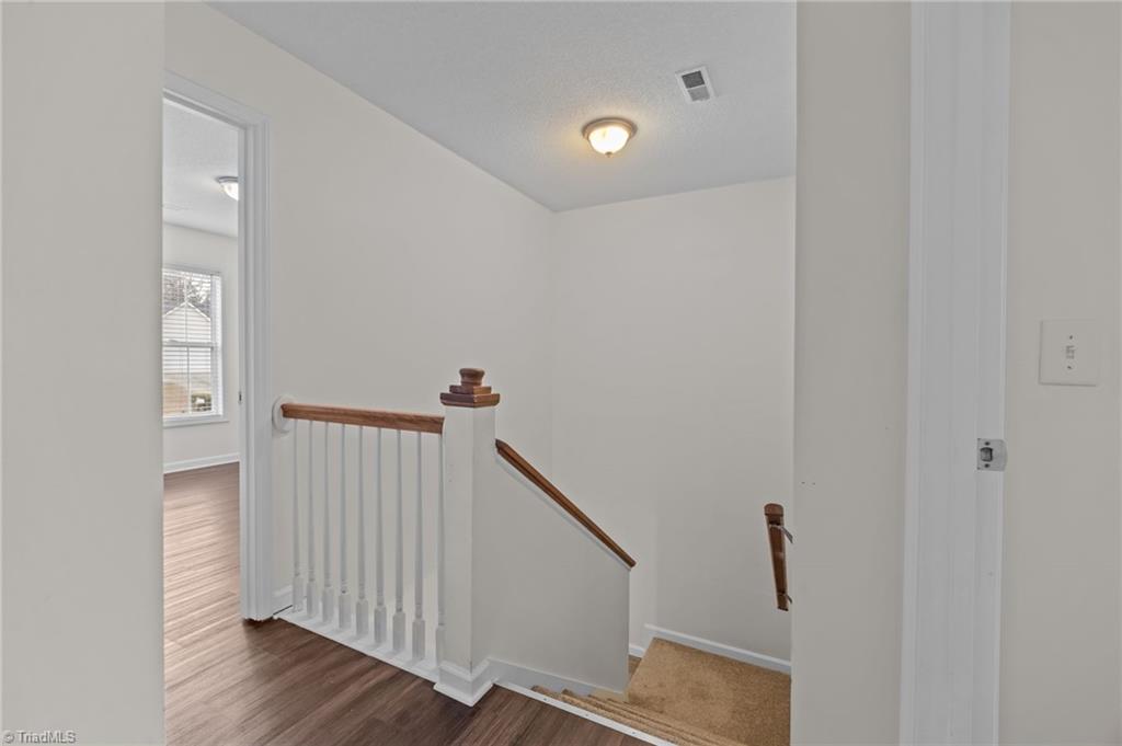 2017 Priya Street Thomasville, NC 27360 - Photo 15 of 31