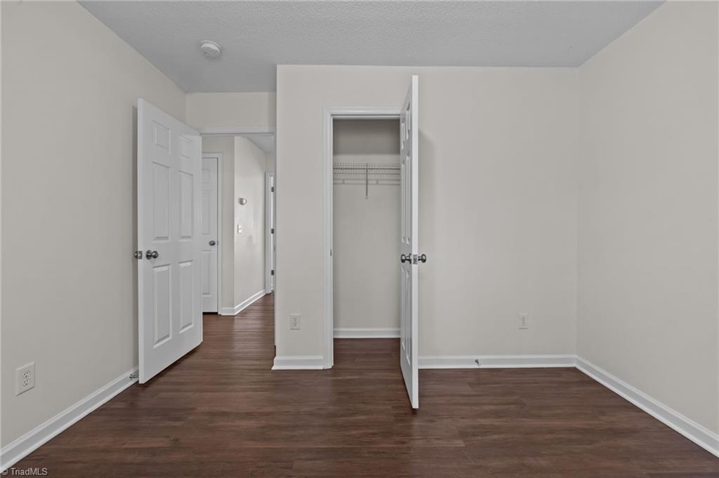 2017 Priya Street Thomasville, NC 27360 - Photo 24 of 31