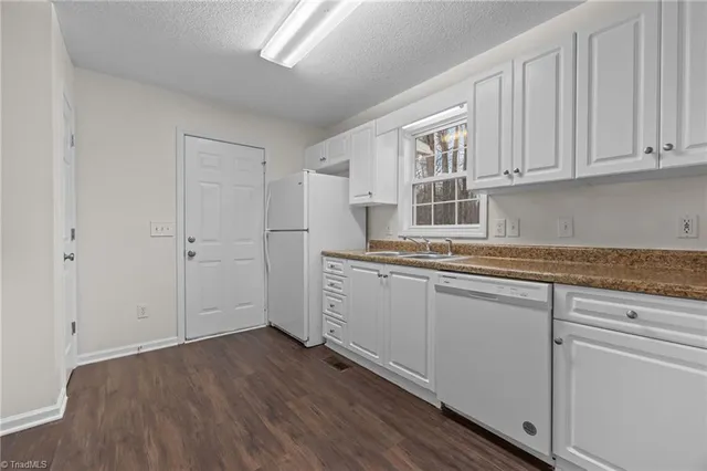 $269,000 | 2017 Priya Street, Thomasville, NC 27360