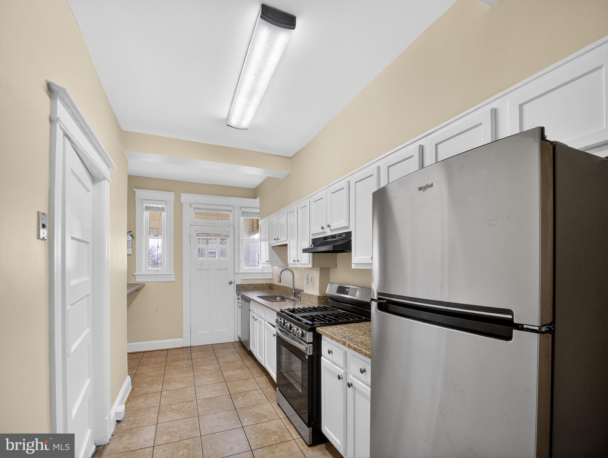 5429 13th Street Northwest Washington, DC 20011 - Photo 5 of 32