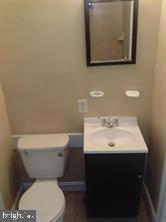 5429 13th Street Northwest Washington, DC 20011 - Photo 8 of 32