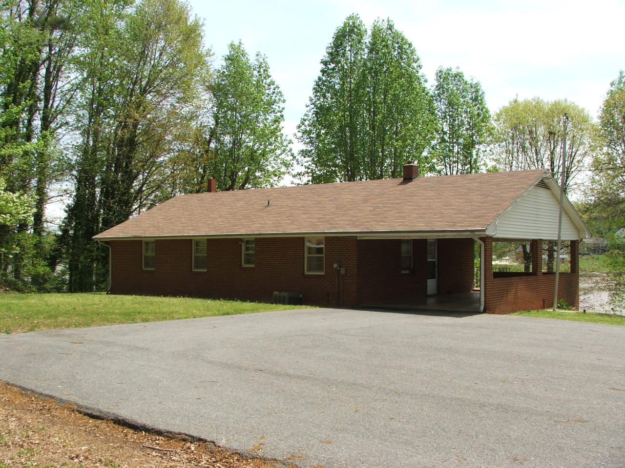1125 Long Horne Road Union Hall, VA 24176 - Photo 4 of 19 1125 Longhorn Rd Back