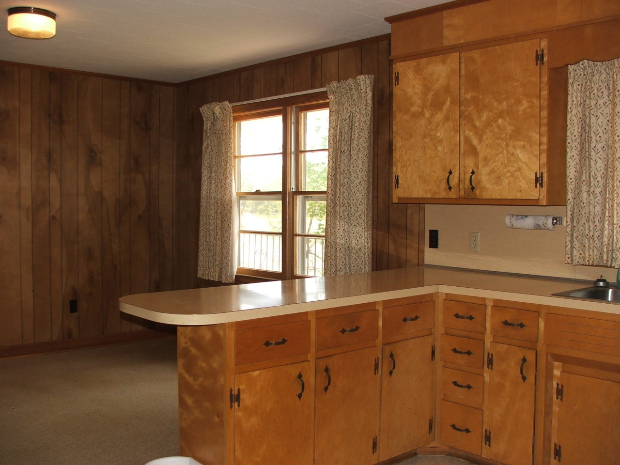 1125 Long Horne Road Union Hall, VA 24176 - Photo 6 of 19 1125 Longhorn Rd kitchen 02