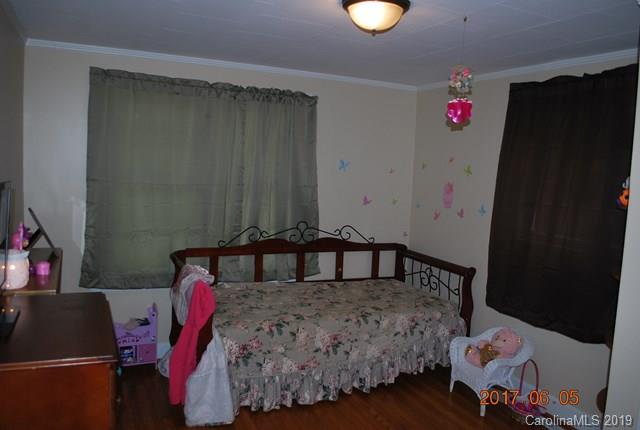 360 Spring Street Marion, NC 28752 - Photo 16 of 31