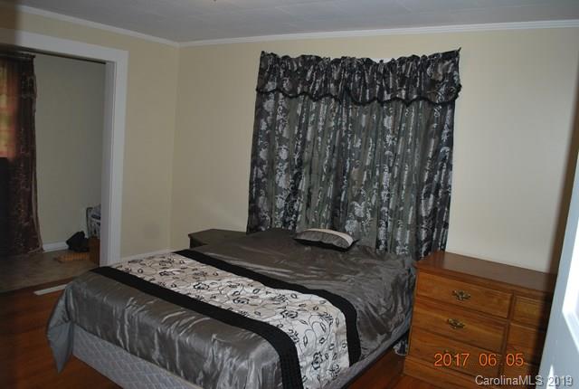 360 Spring Street Marion, NC 28752 - Photo 17 of 31