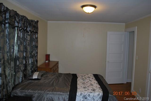 360 Spring Street Marion, NC 28752 - Photo 18 of 31