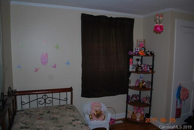 360 Spring Street Marion, NC 28752 - Photo 20 of 31