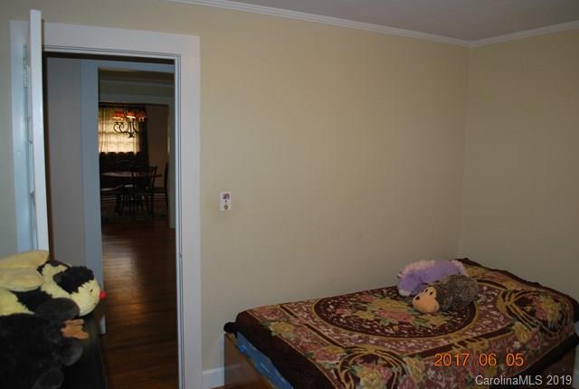 360 Spring Street Marion, NC 28752 - Photo 25 of 31