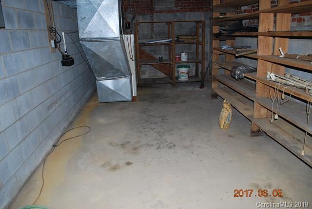 360 Spring Street Marion, NC 28752 - Photo 28 of 31