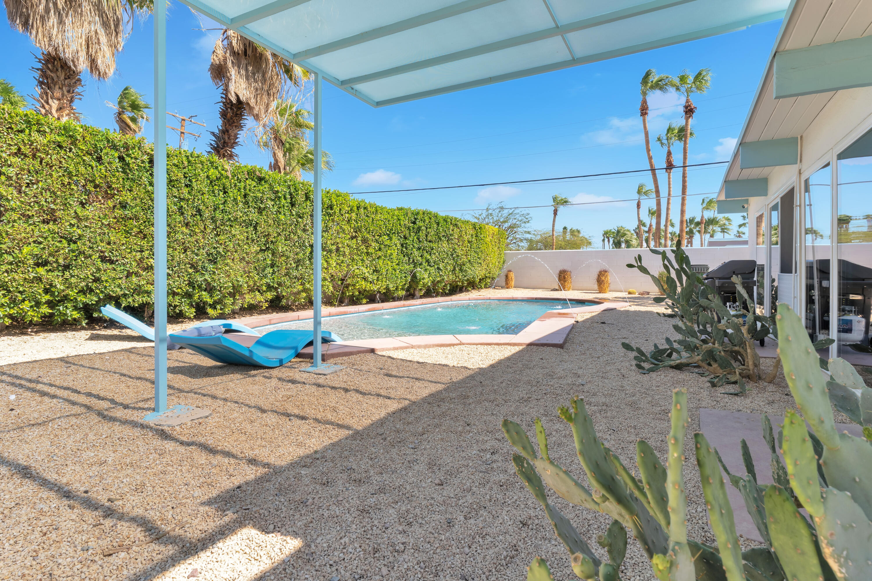 600 East Alexander Way Palm Springs, CA 92262 - Photo 11 of 43 a view of a backyard