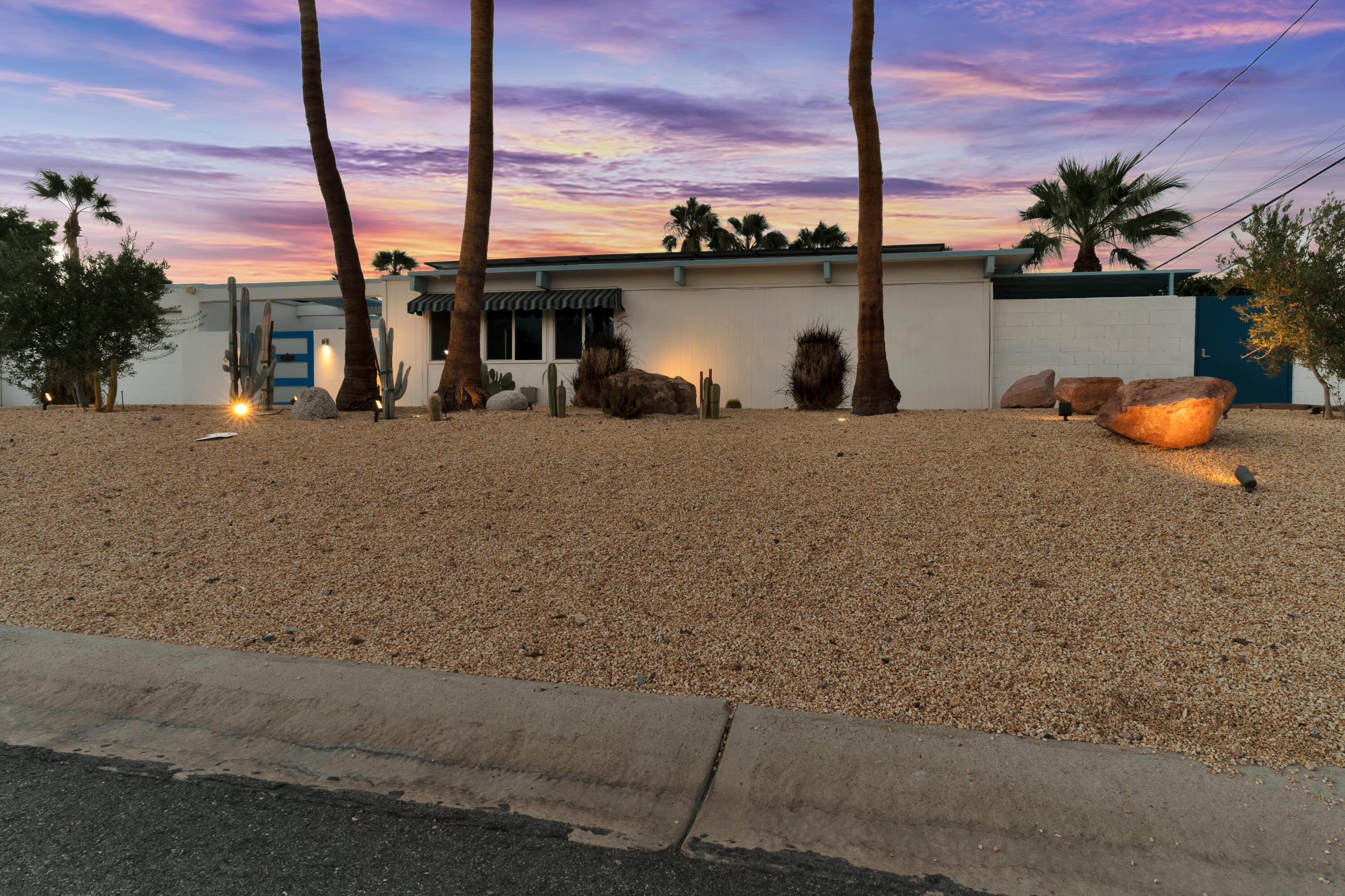 600 East Alexander Way Palm Springs, CA 92262 - Photo 33 of 43 a house view with a lake view