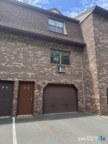 143 Pine Hill Road, Unit 2E Thomaston, CT 06787 - Photo 2 of 11