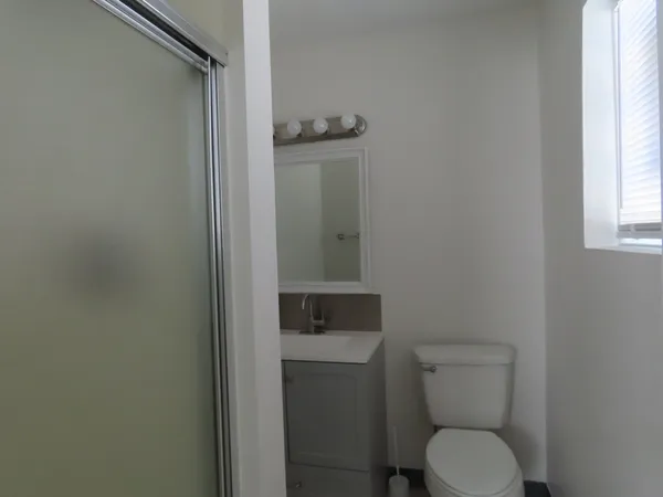 $2,100 | 14405 South Ravinia Avenue, Unit 1S, Orland Park, IL 60462