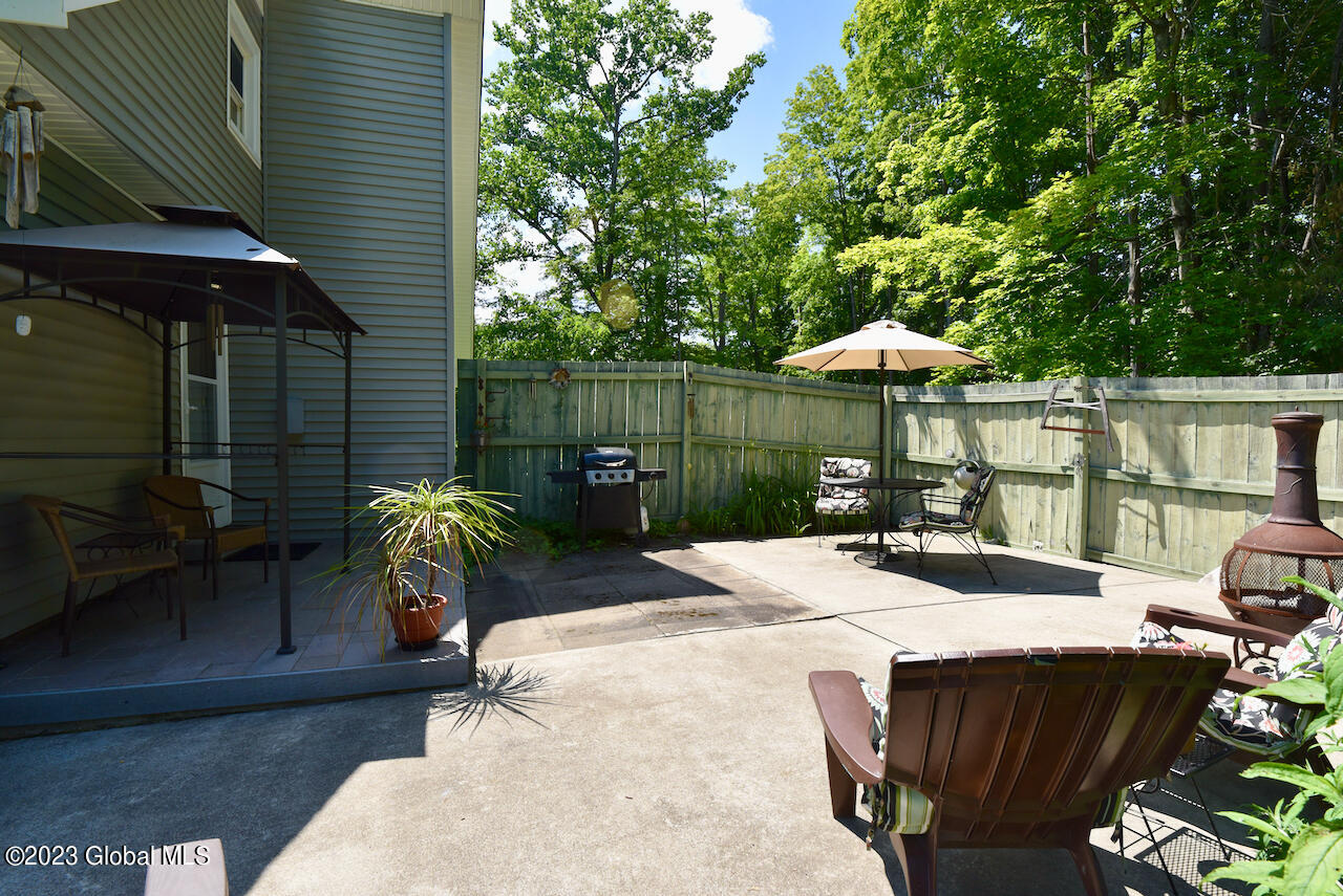 47 Locust Grove Road Saratoga Springs, NY 12866 - Photo 44 of 49 46