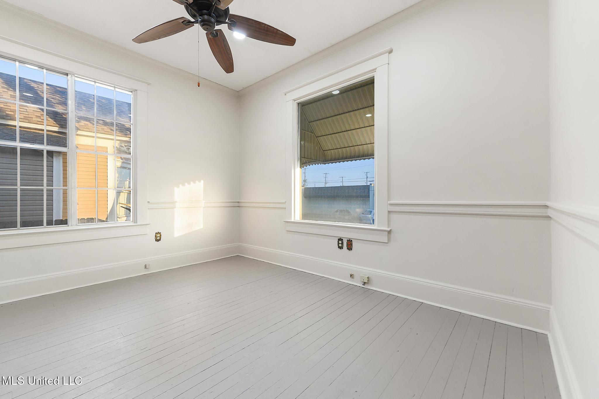 1702 23rd Avenue Gulfport, MS 39501 - Photo 12 of 23 012