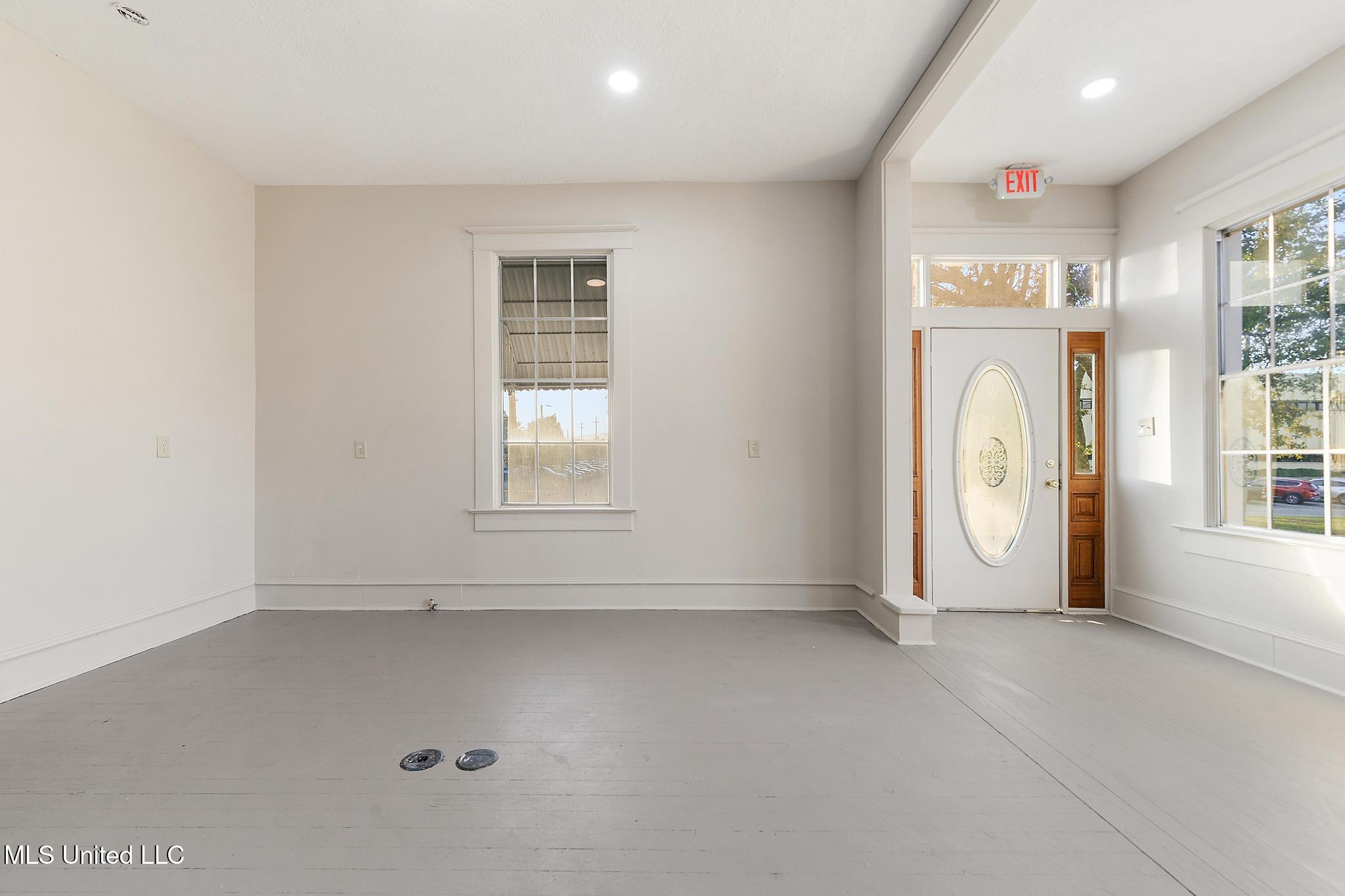 1702 23rd Avenue Gulfport, MS 39501 - Photo 10 of 23 010