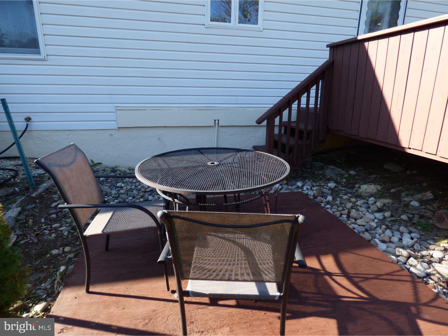 117 Madison Road Willow Grove, PA 19090 - Photo 23 of 25 Patio