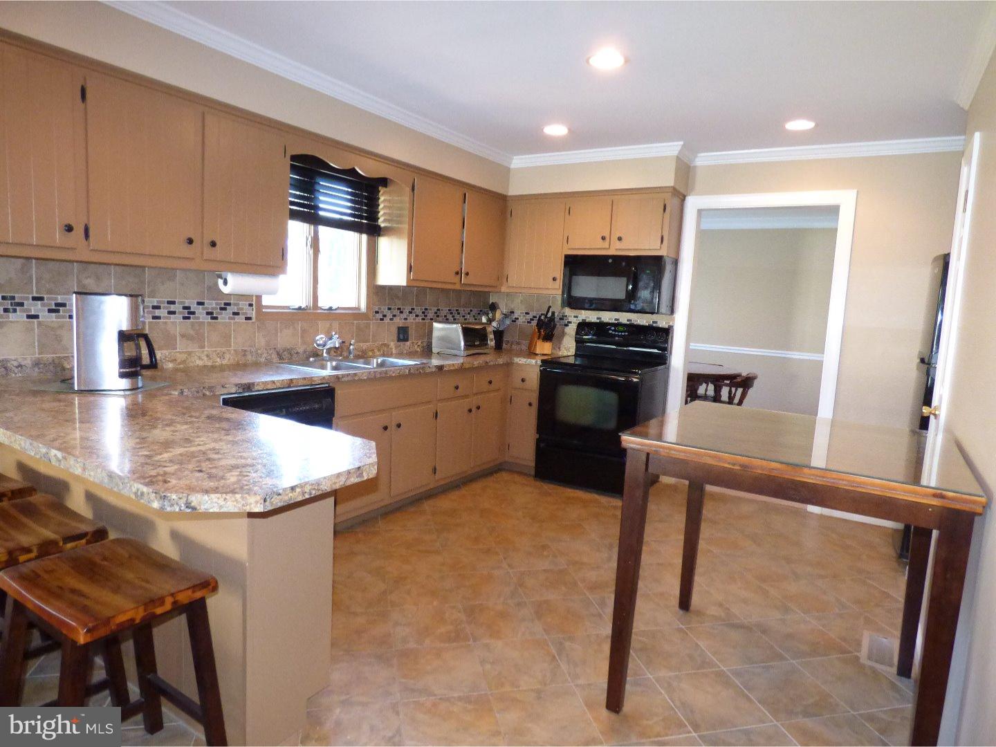 117 Madison Road Willow Grove, PA 19090 - Photo 7 of 25 Kitchen