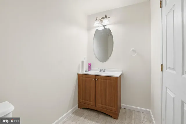 $739,950 | 25382 Whippoorwill Terrace, Chantilly, VA 20152